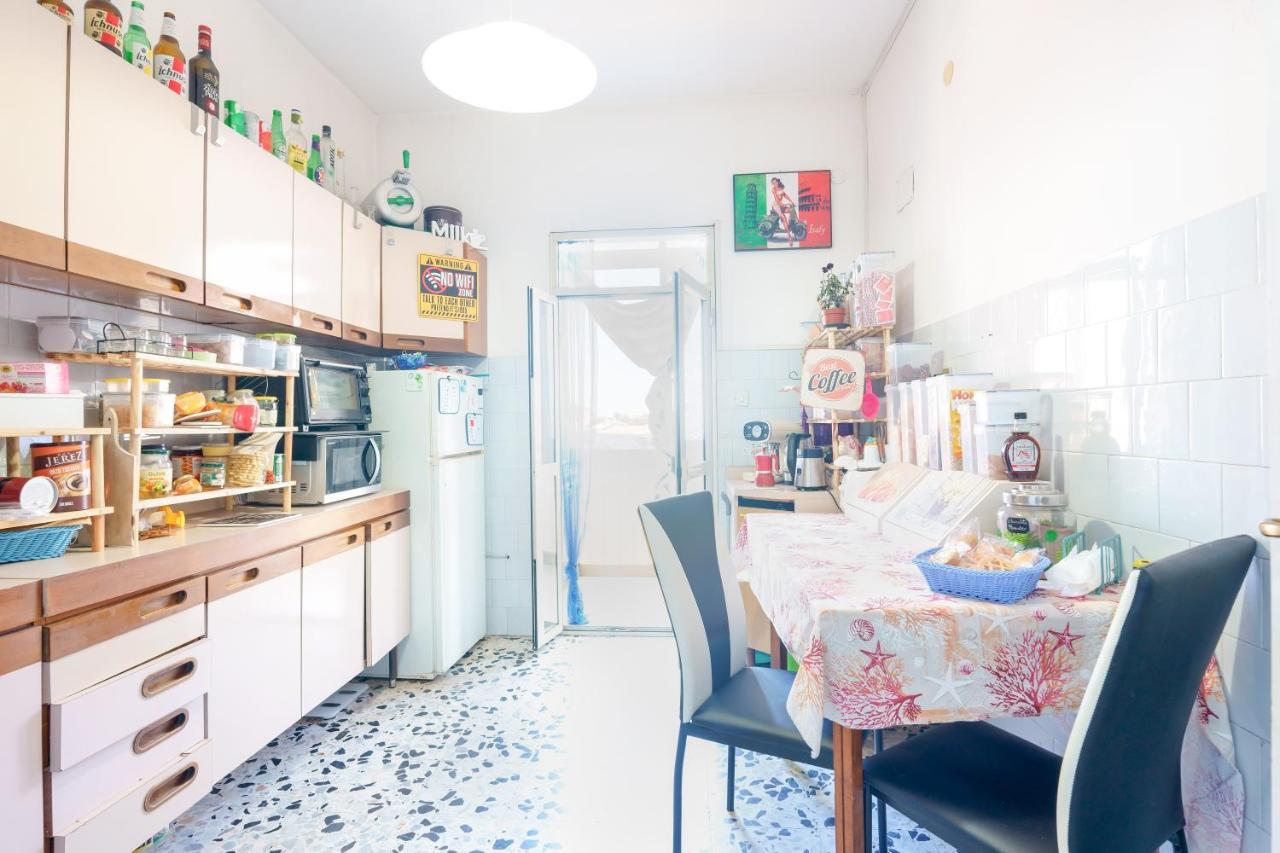 B&B Pothos - Eng Ita - Air Conditioning Wi-Fi Fridge Netflix Local Guide - Aria Condizionata, Frigo, Internet, Guida Locale Cagliari Exteriér fotografie