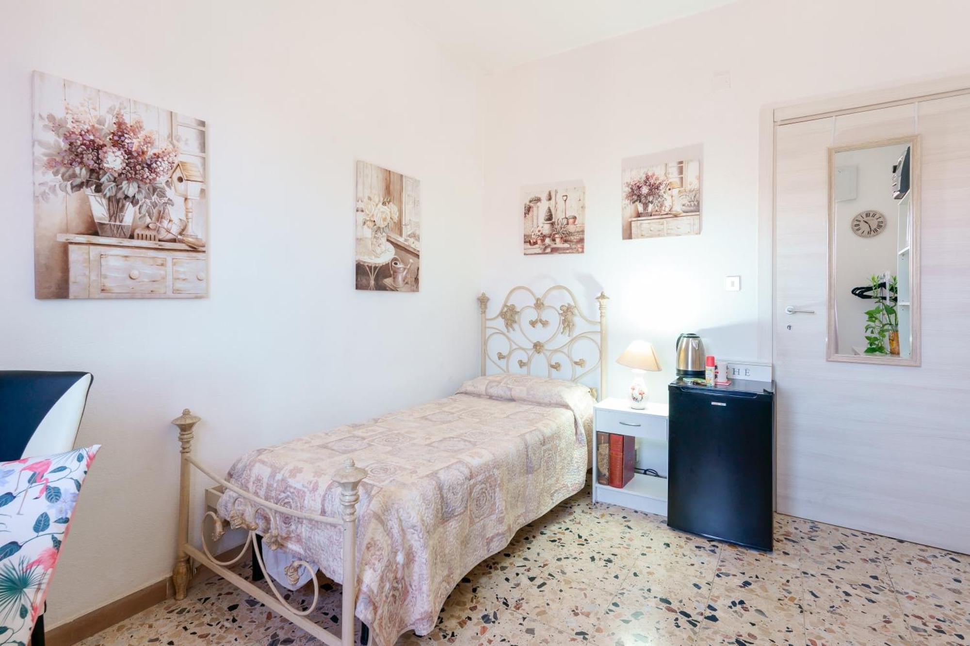 B&B Pothos - Eng Ita - Air Conditioning Wi-Fi Fridge Netflix Local Guide - Aria Condizionata, Frigo, Internet, Guida Locale Cagliari Exteriér fotografie